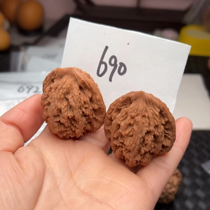 核桃40尺寸麦穗虎头