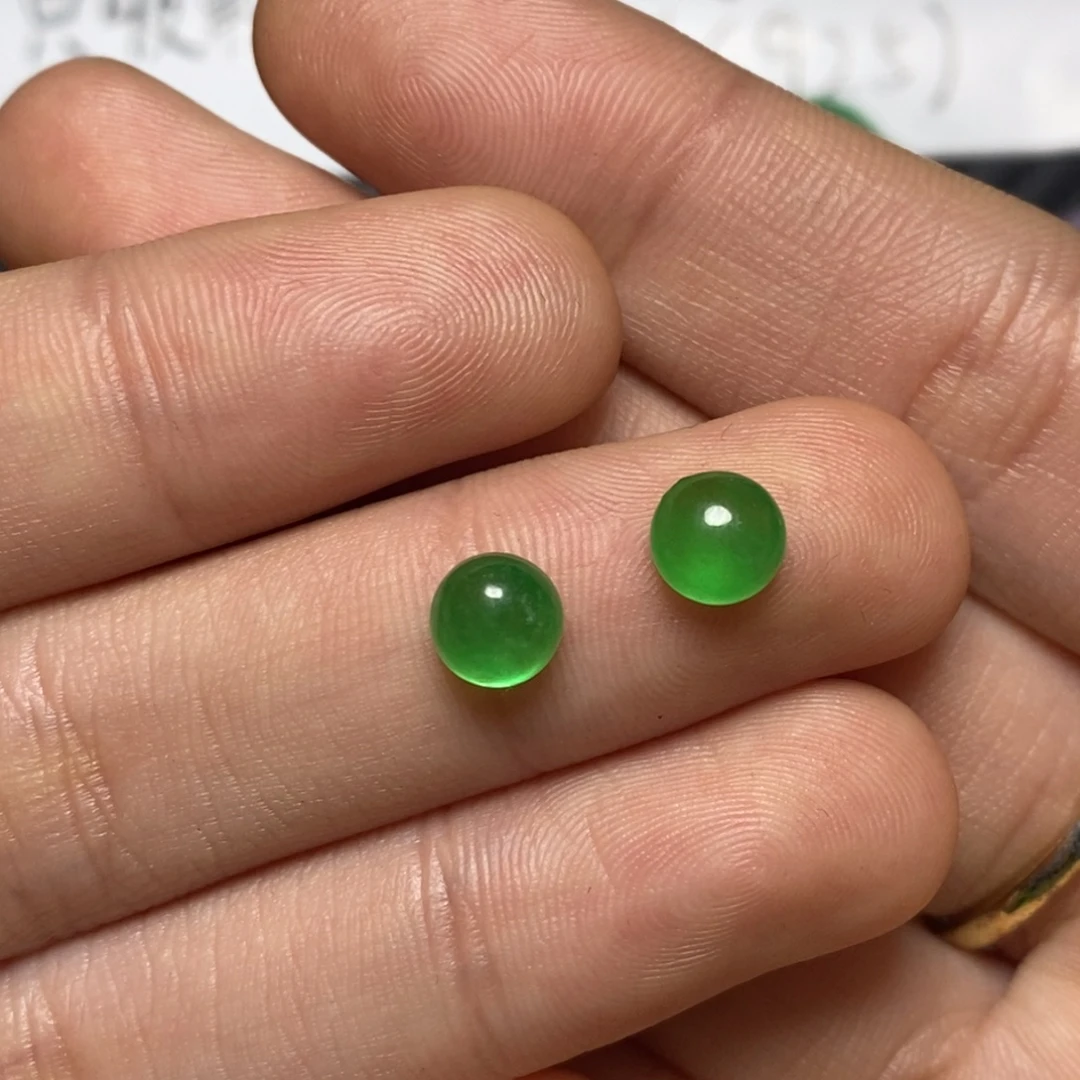 浮***乀翡翠未镶嵌颈饰吊坠