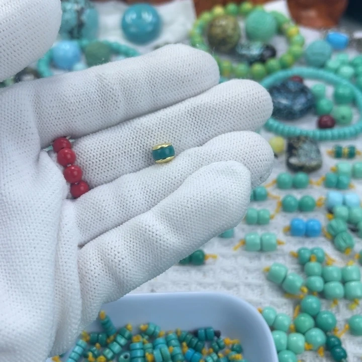 女***王南红玛瑙未镶嵌珠宝奇石绿松石