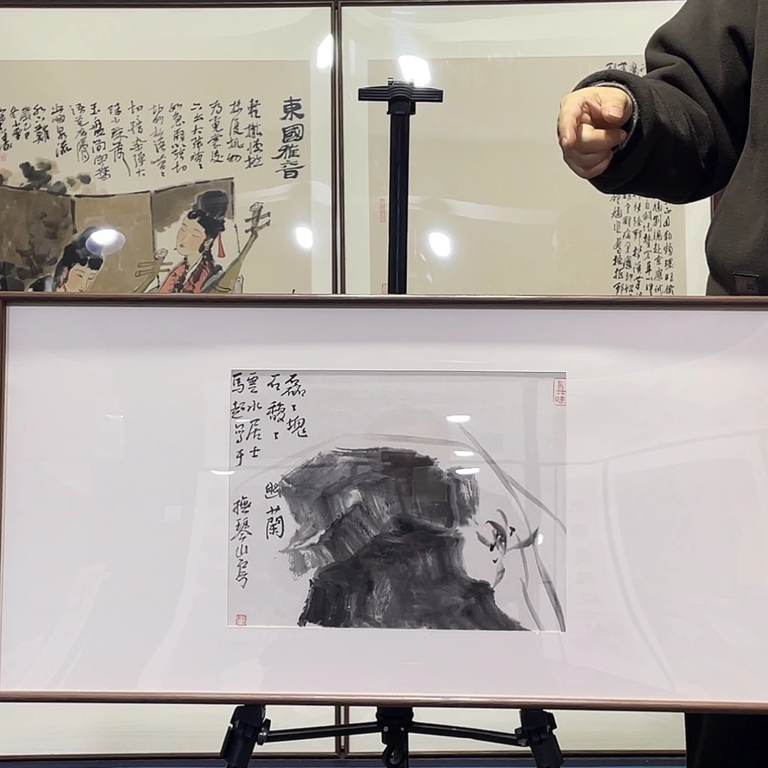 国画手绘画作品带框