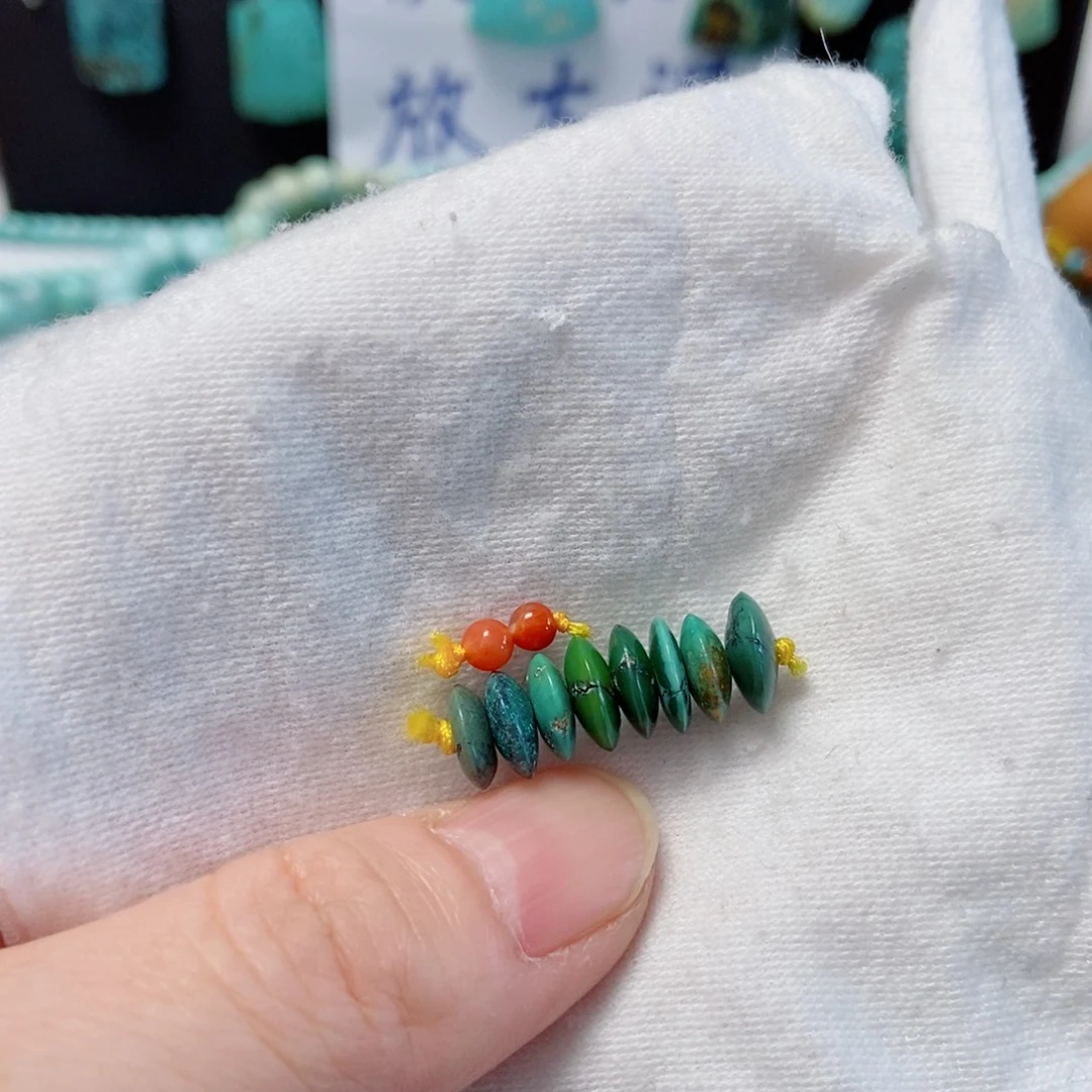 南红玛瑙未镶嵌珠宝奇石