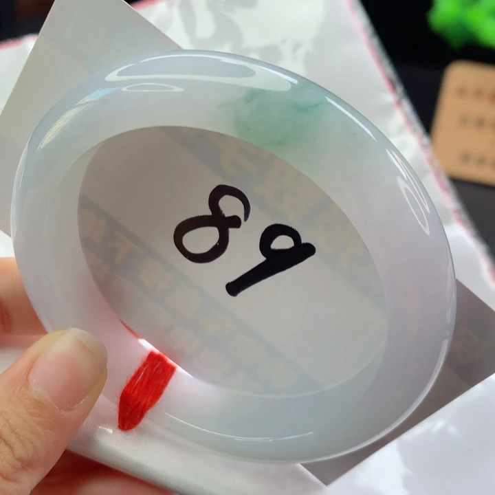 未镶嵌手镯翡翠意境桌