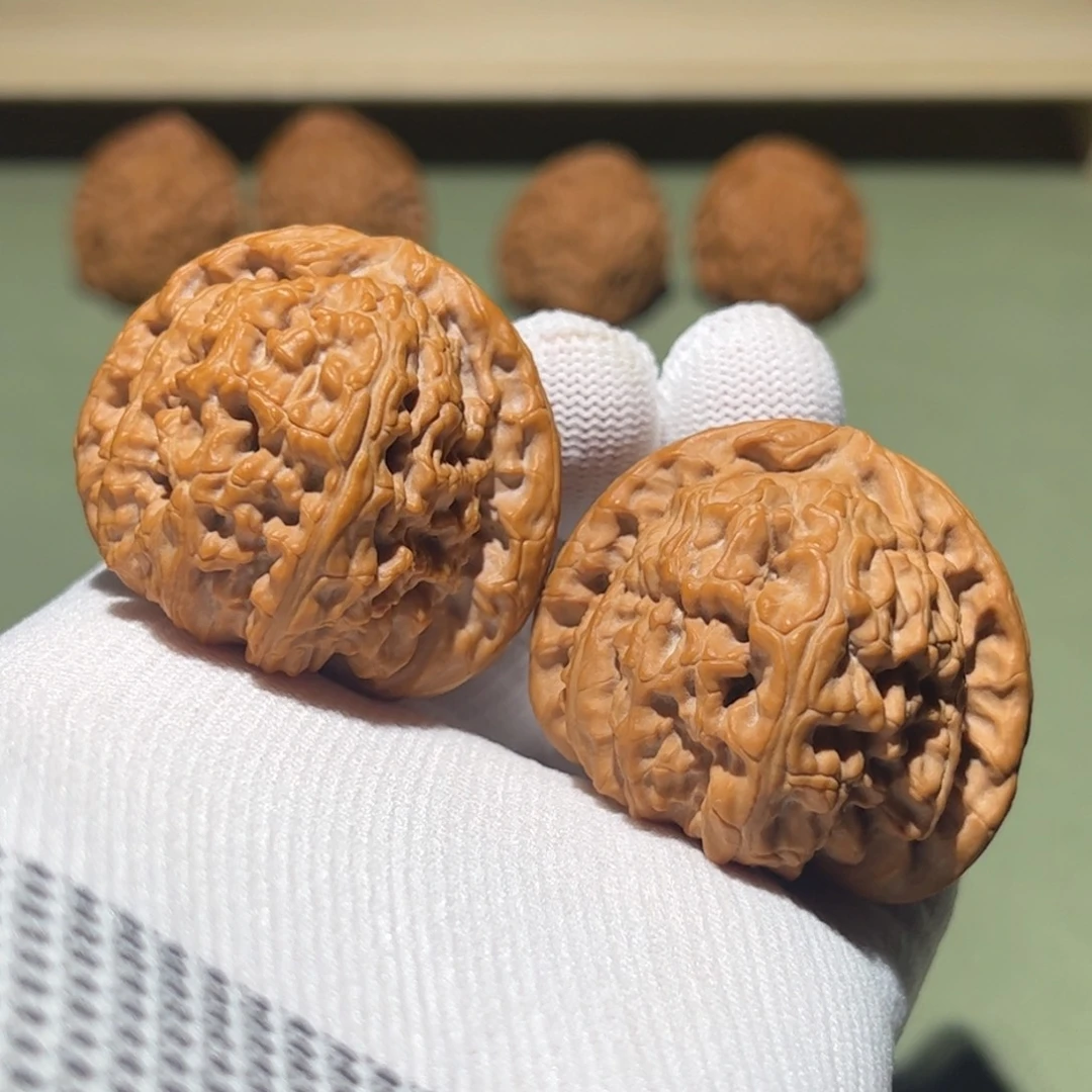 文玩核桃把件43白狮子球白（回血）