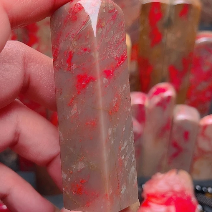 昌化鸡血石悟*昌化鸡血石质地优良