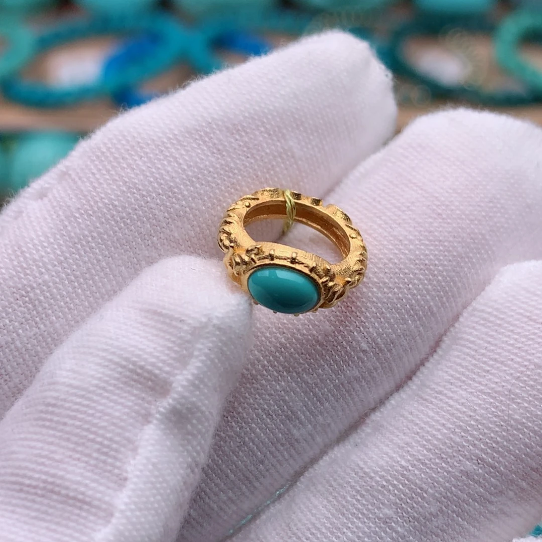 18K金镶嵌绿松石珠宝奇石