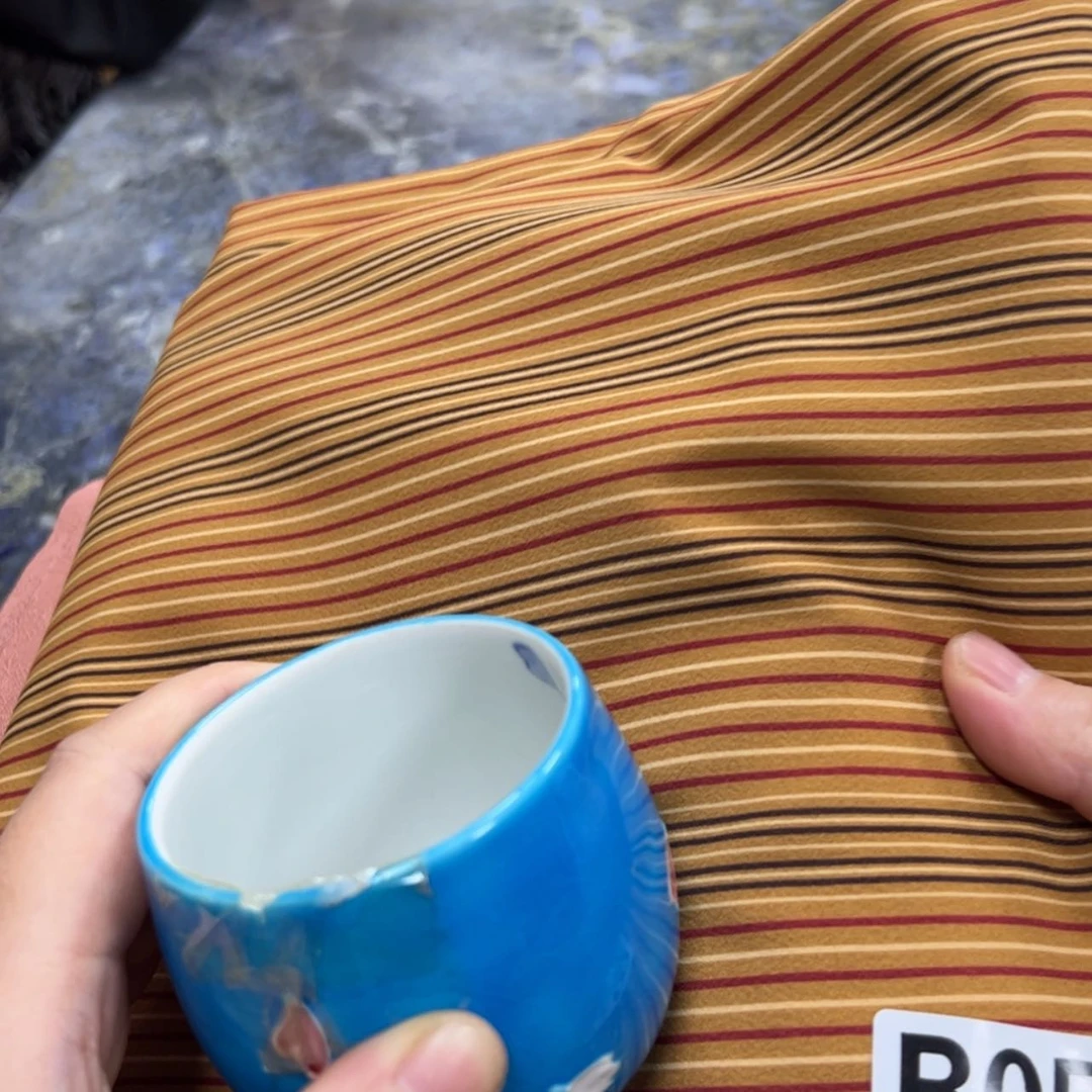 【闪购商品】重陶瓷马克杯带盖勺