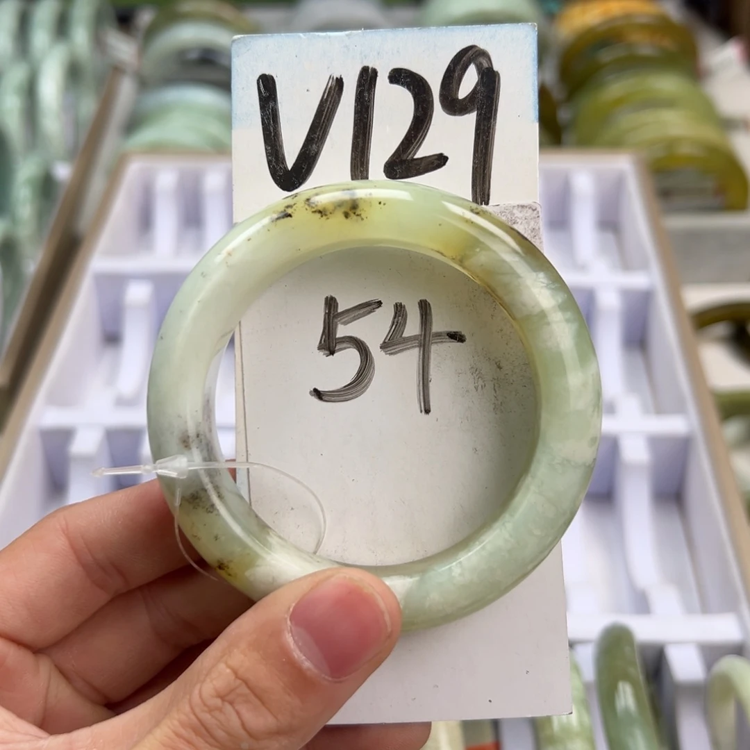 岫玉手镯未镶嵌天然岫玉微瑕