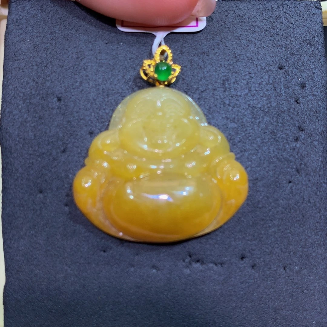 翡翠18K金镶嵌颈饰翡翠