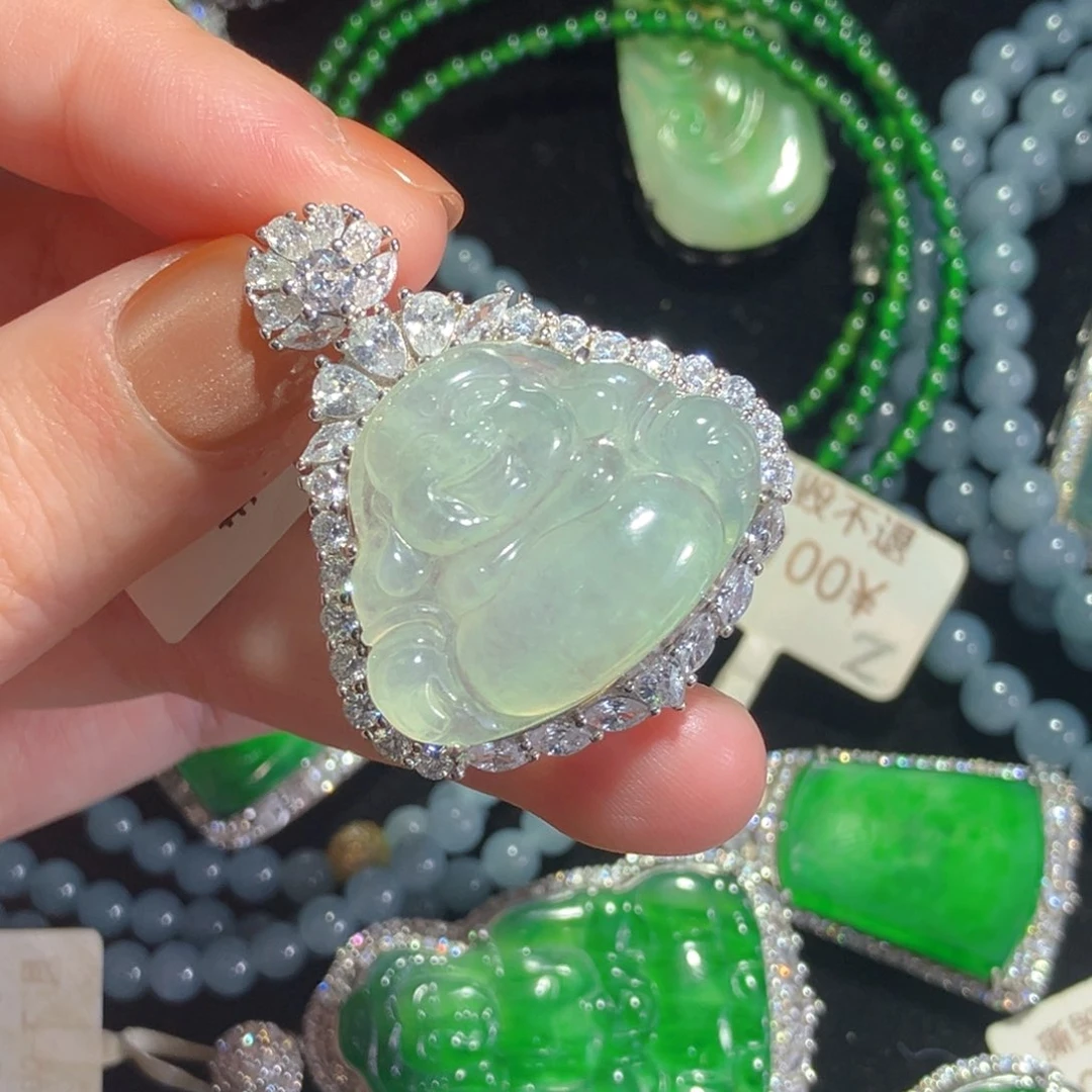 颈饰银S925镶嵌翡翠佛公