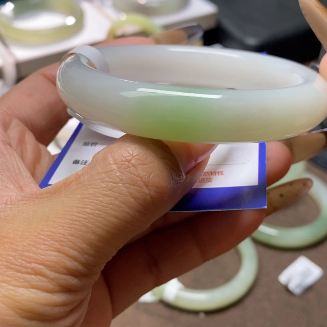 【闪购商品】和田玉（翠青玉）手镯未镶嵌