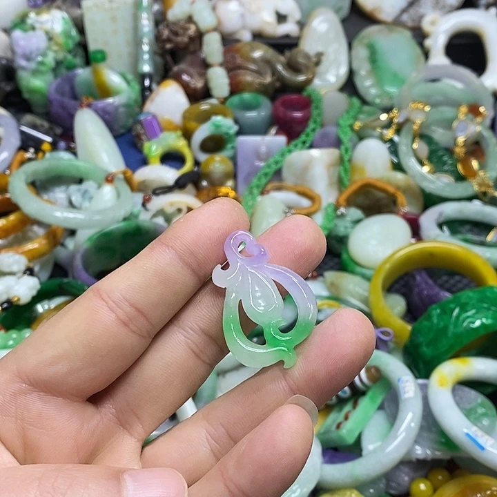 颈饰未镶嵌翡翠缅甸翡翠首饰配饰