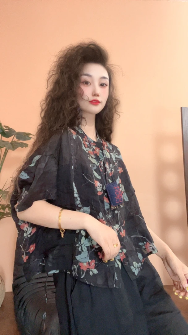 museguhui/木色古汇678#花花短袖短款时尚气质显瘦拼色苎麻衫