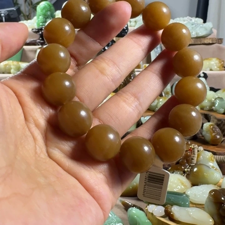 和田玉（糖玉）未镶嵌颈饰