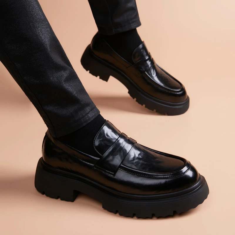 男士厚底乐福鞋新款圆头舒适增高百搭一脚蹬套脚男豆豆鞋发泡轻底