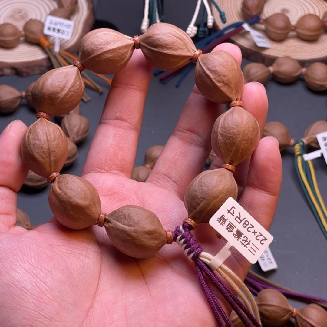 曲***哥橄榄核手串梅林铁核三花鲨鱼背原皮素串22×28尺寸