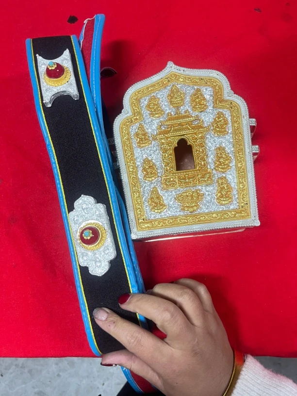 2025新款藏族休闲藏式挂件铜加银精致配饰复古不掉色新款民族大号