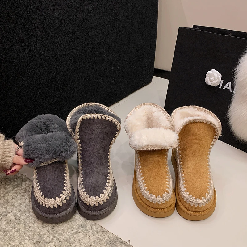 时尚外穿雪地靴女两穿翻领短靴松糕加绒棉鞋保暖女短靴平底毛毛鞋