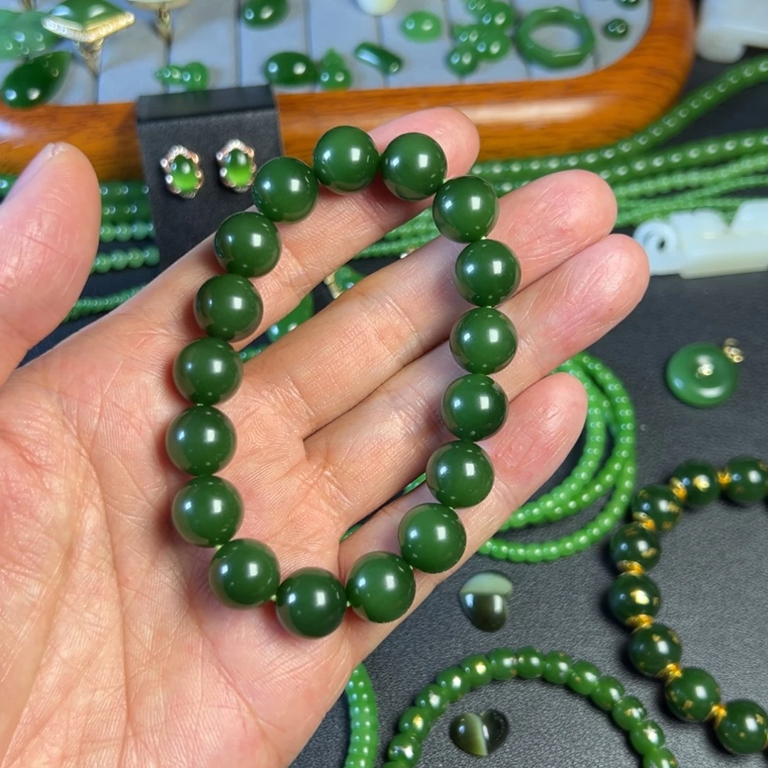 和田玉（碧玉）未镶嵌手链