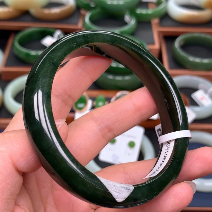 和田玉（碧玉）手镯未镶嵌禹****吖58