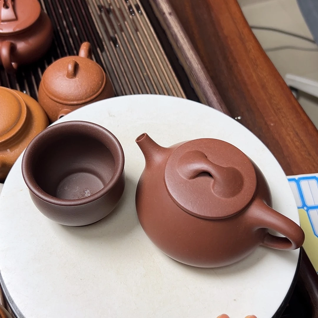 紫泥茶壶紫砂壶等传统