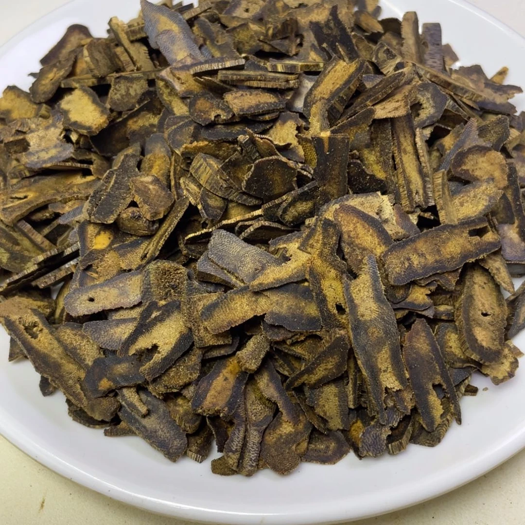 沉香沉香碎屑红骨凹身100克