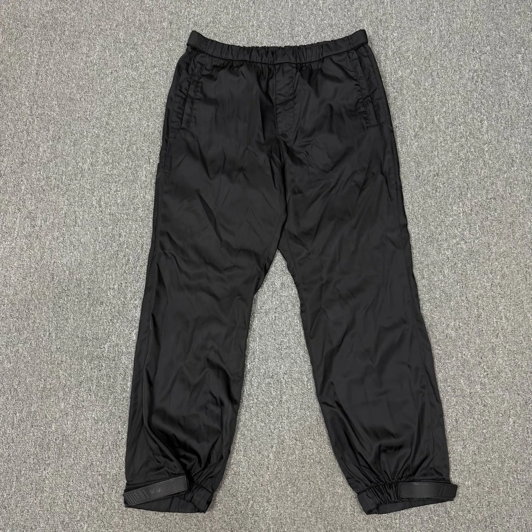 99新 Prada/普拉达 12466958 Prada 黑色尼龙魔术贴logo长裤 50码