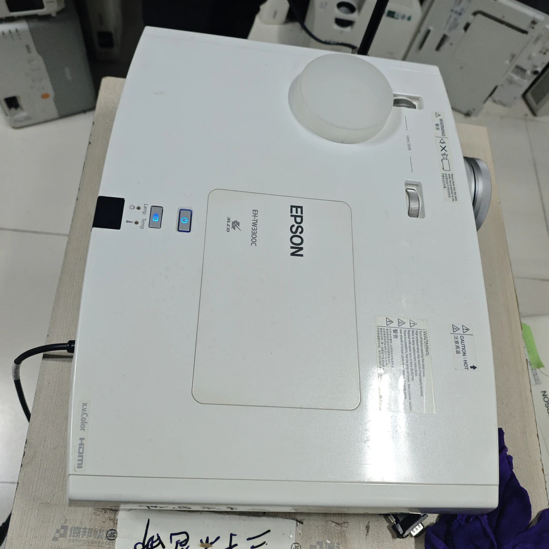 高清长焦投影仪运费到付