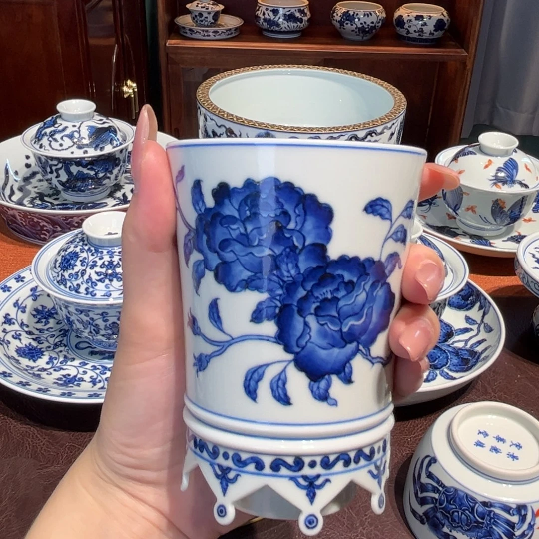 青花雯华堂手绘杯杯