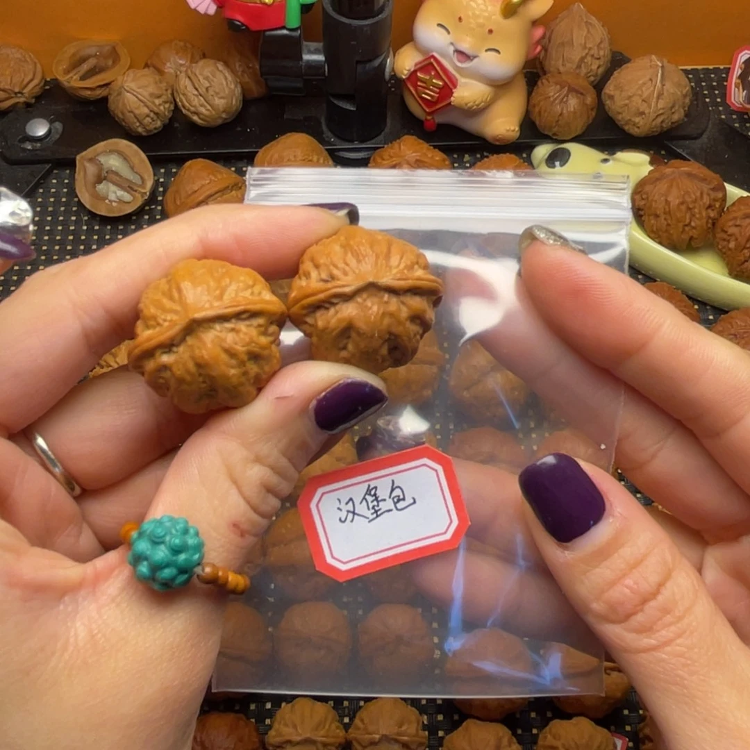 汉***包文玩核桃吊坠27尺全品小宫灯