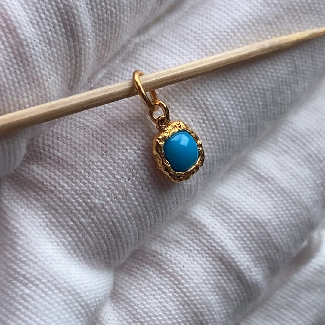 绿松石18K金镶嵌配饰