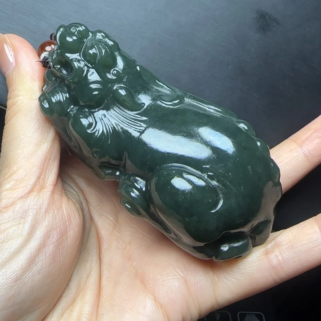 和田玉未镶嵌挂件飞****）