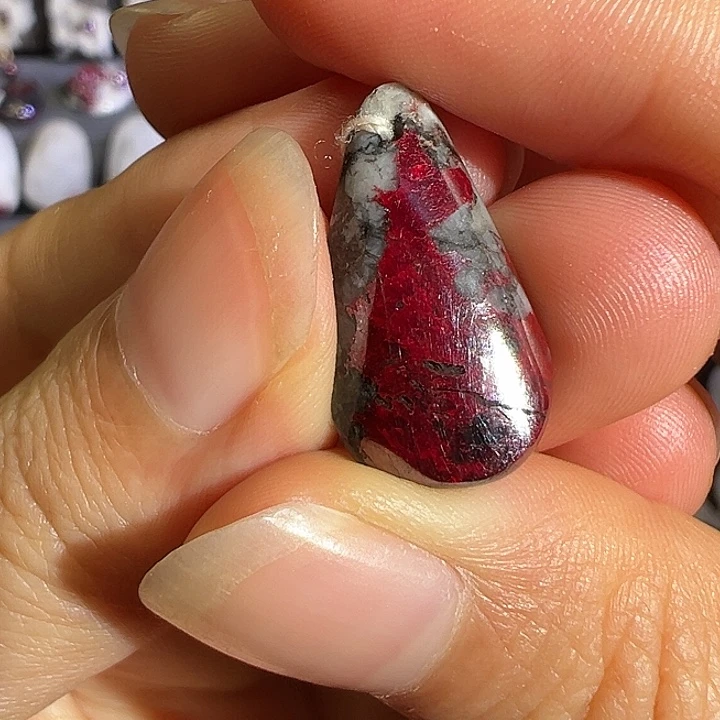 天然辰砂锡晶砂吊坠2