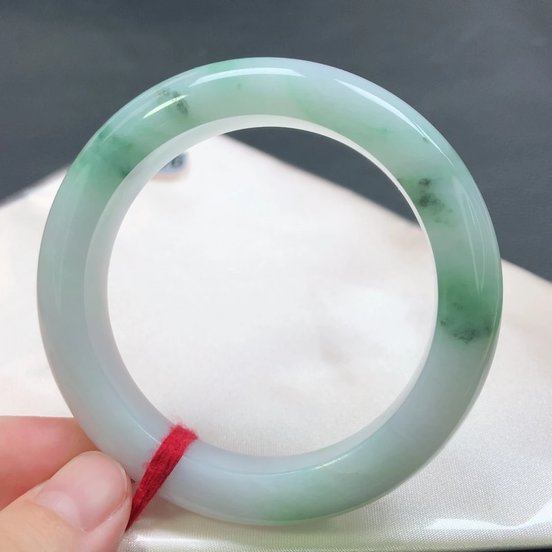 翡翠手镯未镶嵌0906号