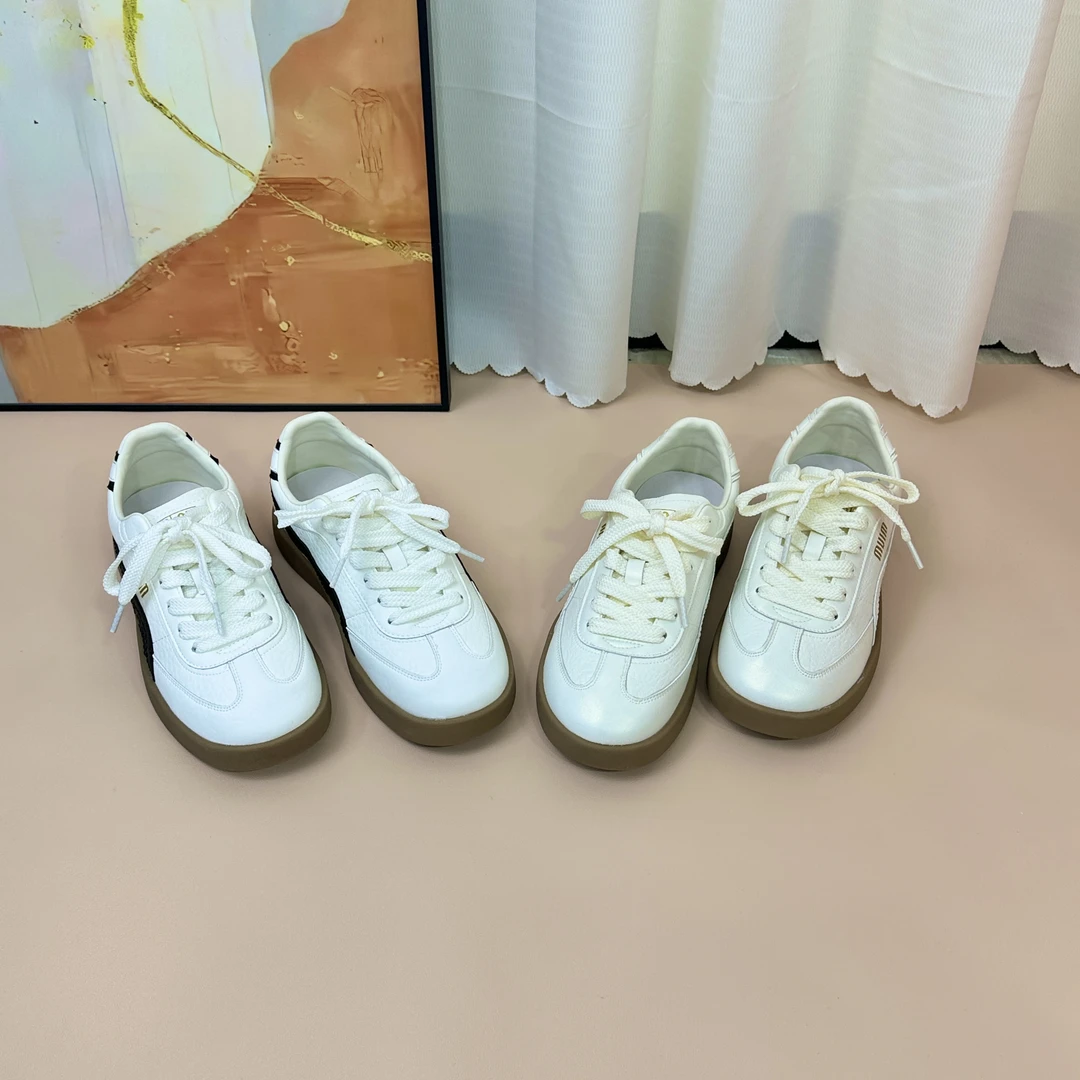 「她的鞋」头层牛皮小白鞋2025年春季新款厚底系带运动休闲德训鞋女