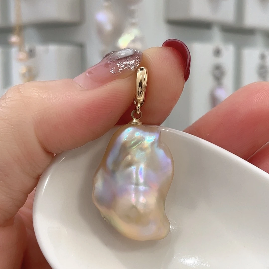 颈饰未镶嵌淡水珍珠