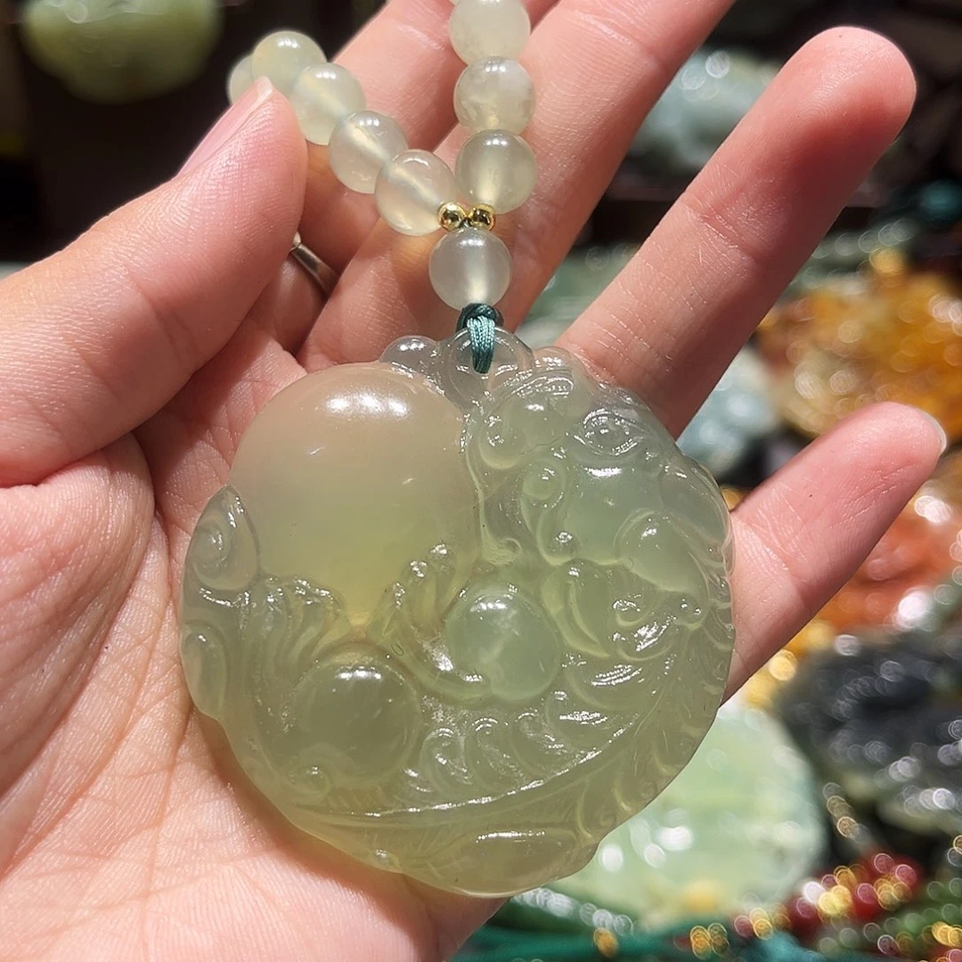 岫玉未镶嵌毛衣链