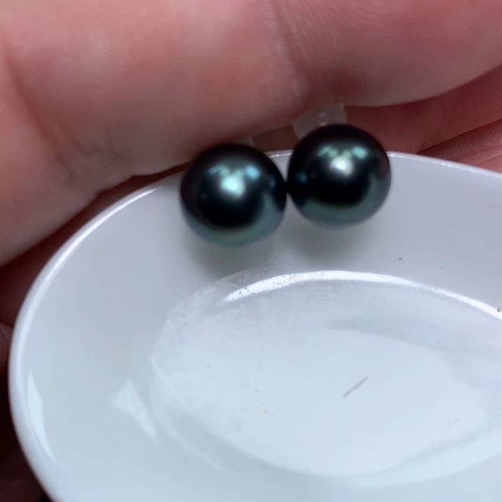 18K金镶嵌耳饰海水珍珠