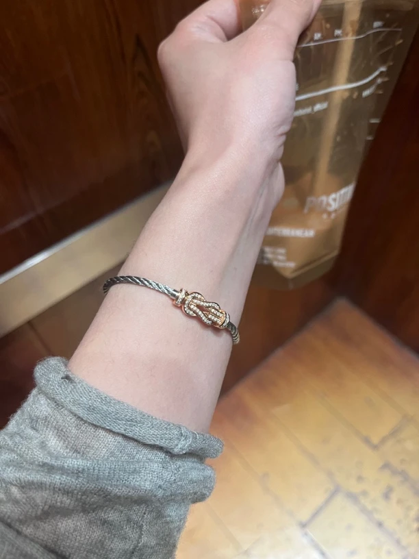 【琳熙强推】48小时内退货‼️高品质定制天然钻石马蹄手绳 非电商版