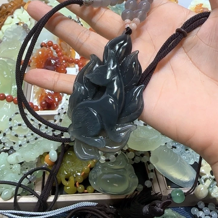 蛇纹石玉未镶嵌吊坠小****