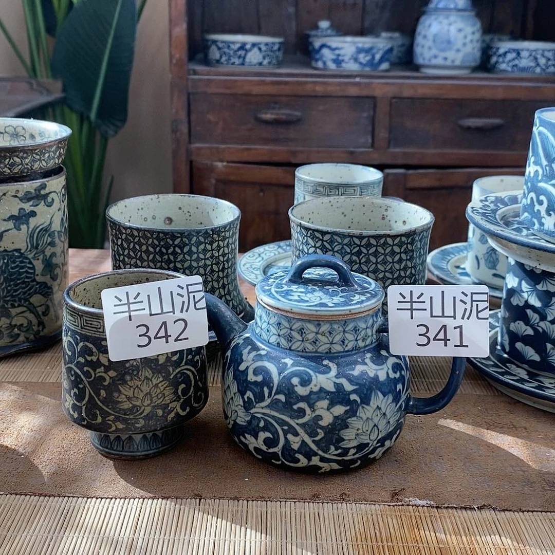 胖****?手工手绘青花陶瓷