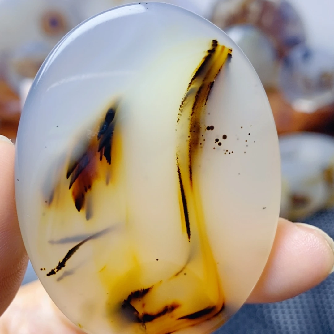 玛瑙/玉髓未镶嵌珠宝奇石