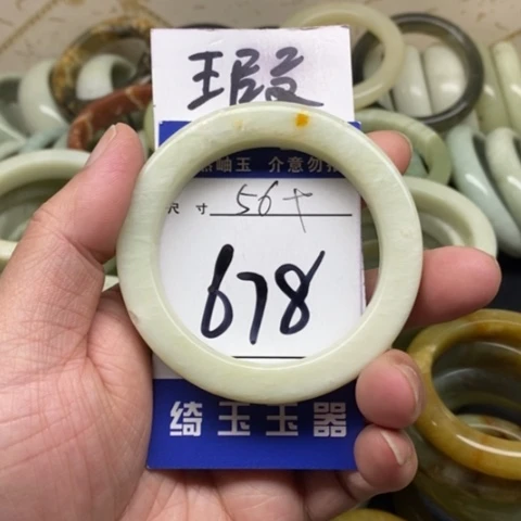 未镶嵌蛇纹石玉手镯