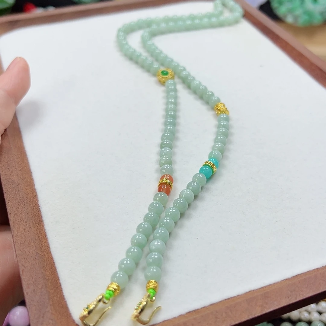 颈饰未镶嵌翡翠项链