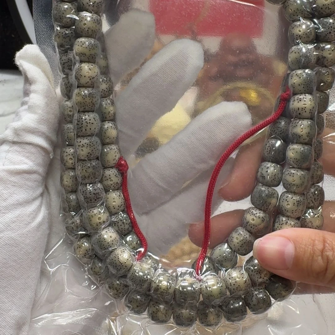 卖***柴星月菩提吊坠10×9一物一图脖挂