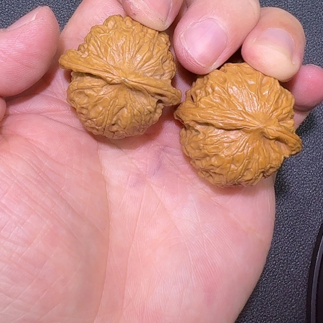 一***舟文玩核桃吊坠平闷