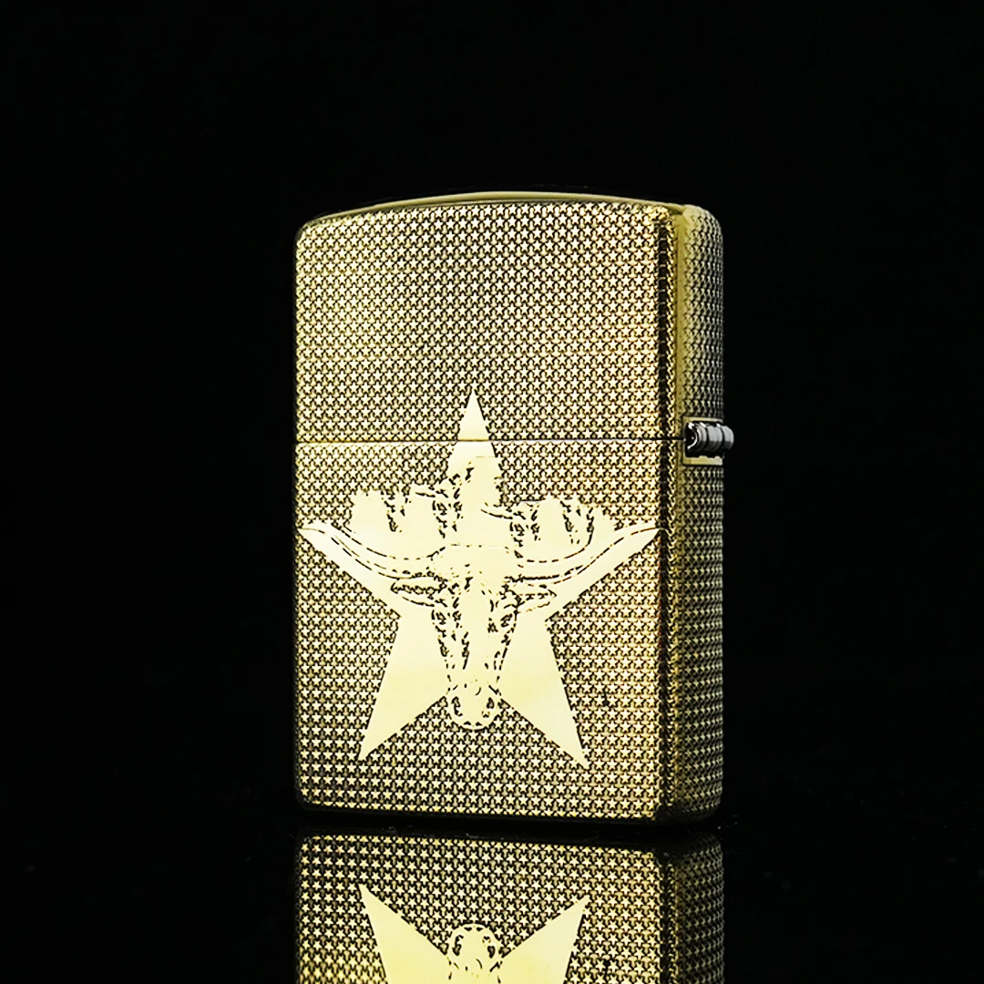 Zippo打火机【万机满天星牛头】黄铜盔甲机打火机