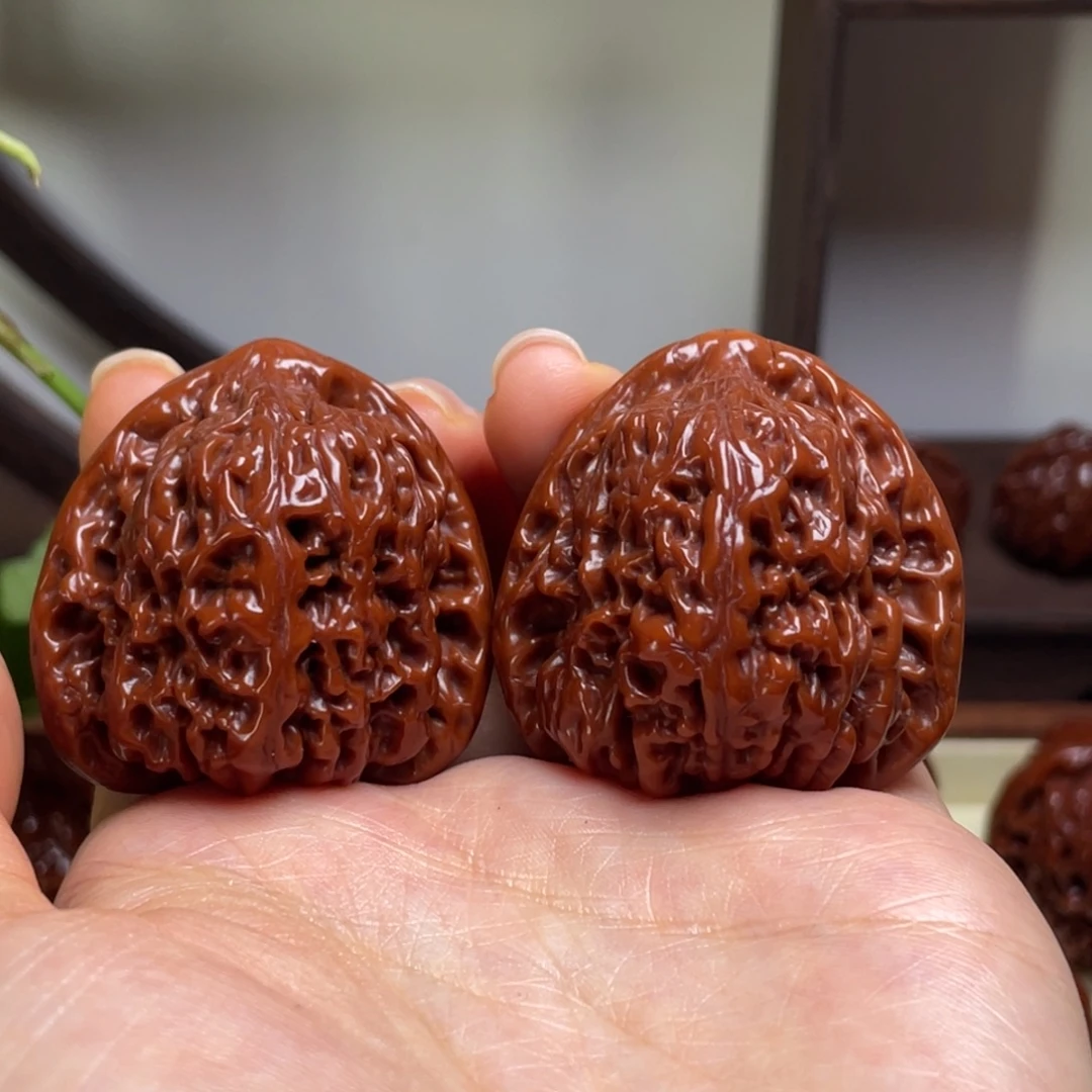 -***跑把件文玩核桃南疆石