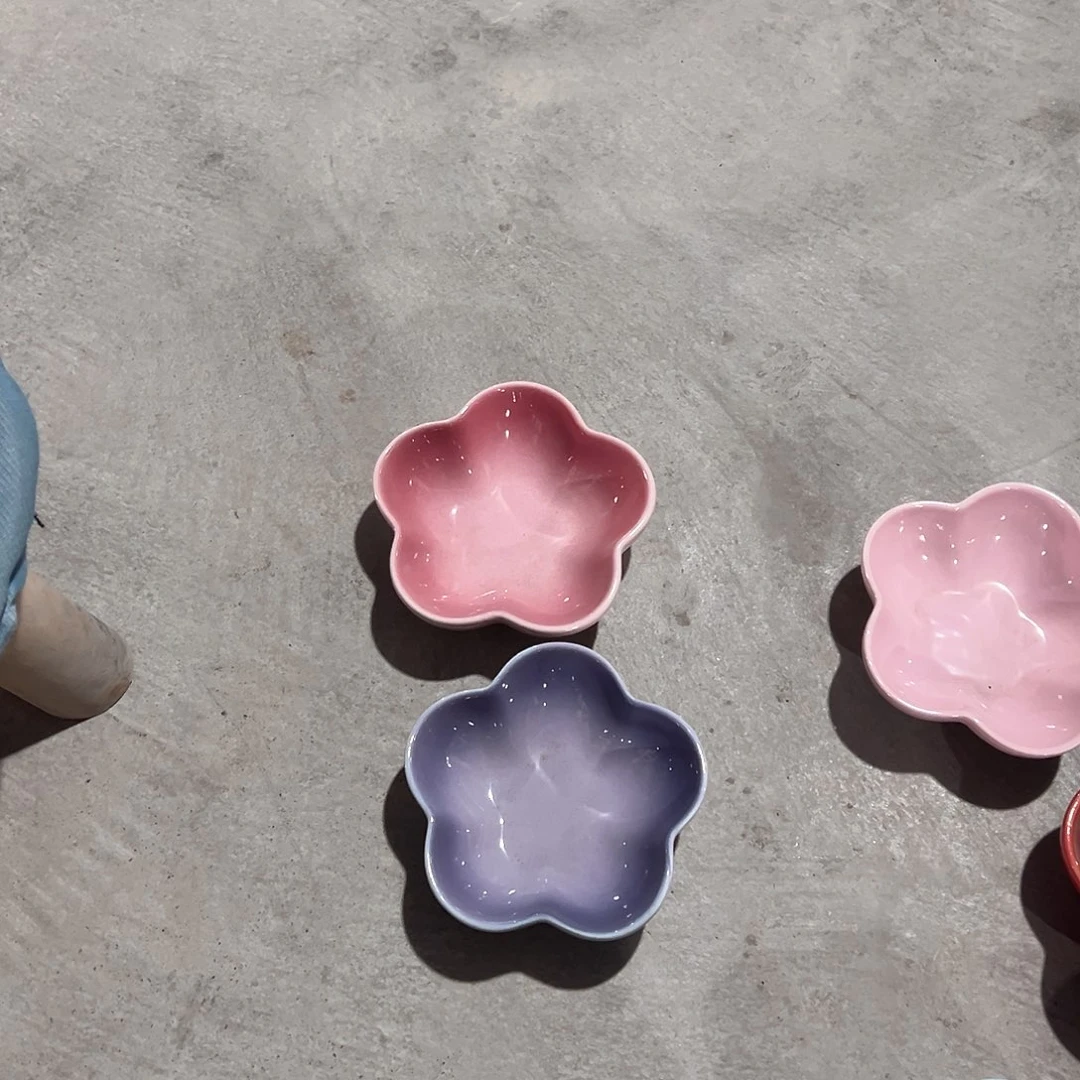 陶瓷 小梅花碗 浅紫 浅粉