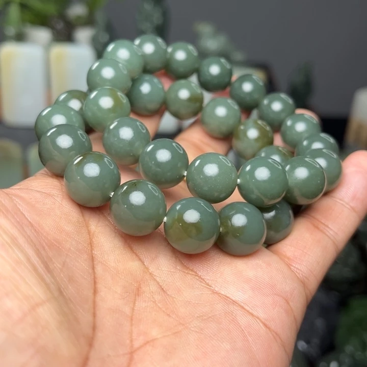 用***0和田玉未镶嵌挂件