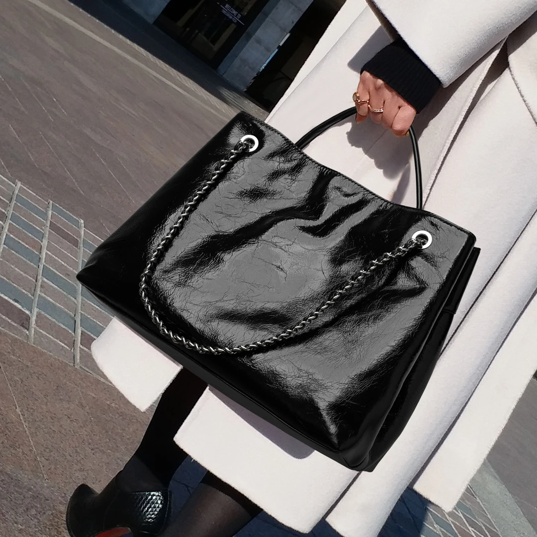 CCAMO2025年流行款包包女包轻奢品牌上档次的真皮单肩包女大容量